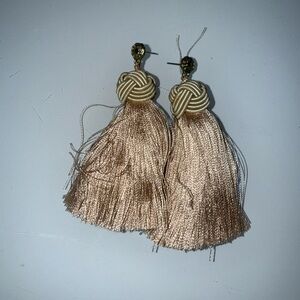 Elegant Tassel Earrings in Gold and Cream